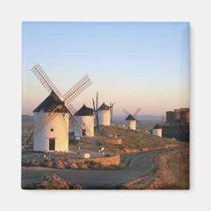 Imán Consuegra, La Mancha, España, molinos de viento