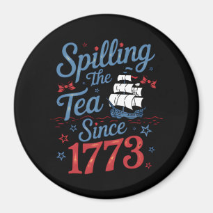 Imán Coqueta Derramando El Té Desde El 4 De Julio De 17