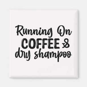 Imán Corriendo con Café y Champú Seco