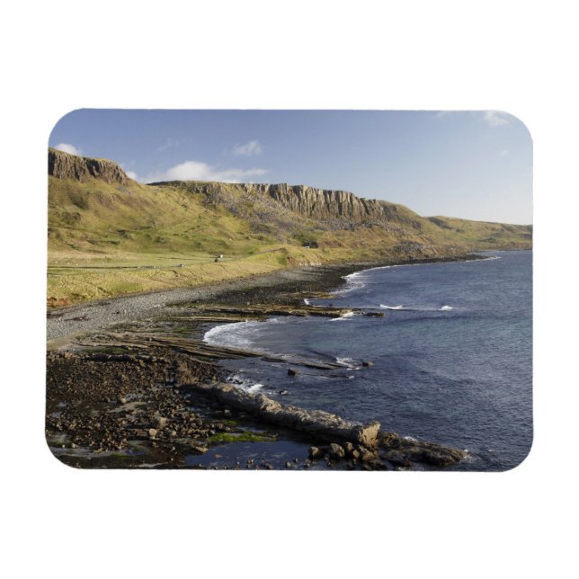 Imán Costa en Duntulm, Isla de Skye, Escocia, Unido (Horizontal)
