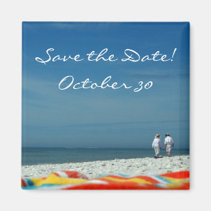 Imán Couple on the Sandy Beach