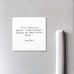 Imán Crear su propia cotización<br><div class="desc">Crea tu propio imán de presupuesto personalizado. Presenta una tipografía de máquina de escribir minimalista.</div>