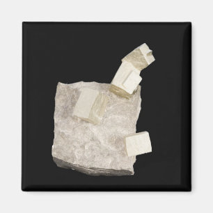 Imán Cristales de la pirita en pizarra