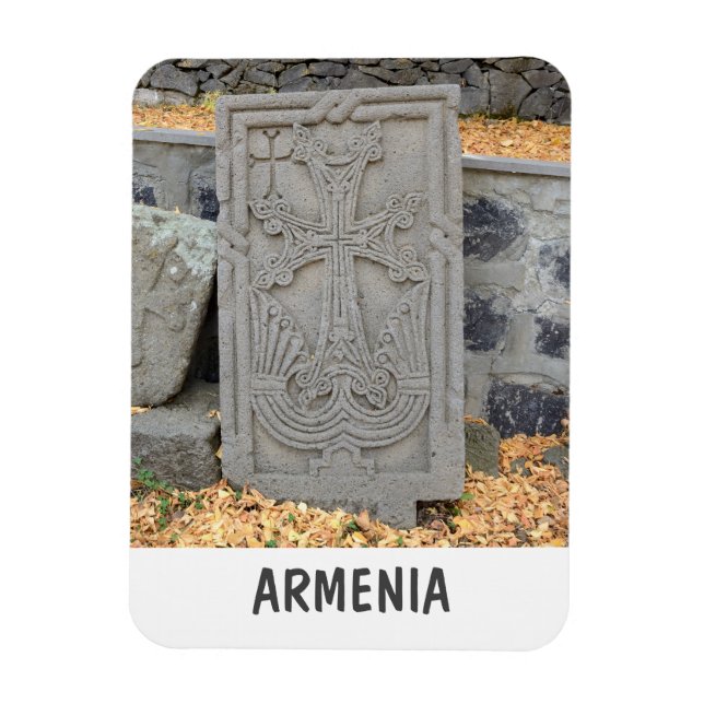 Imán Cruces de piedra antiguos (khachkars) en Armenia (Vertical)