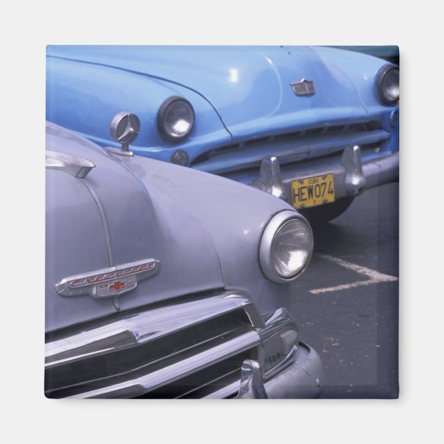 Imán Cuba, La Habana. Los autos clásicos de los años 50 (Frente)