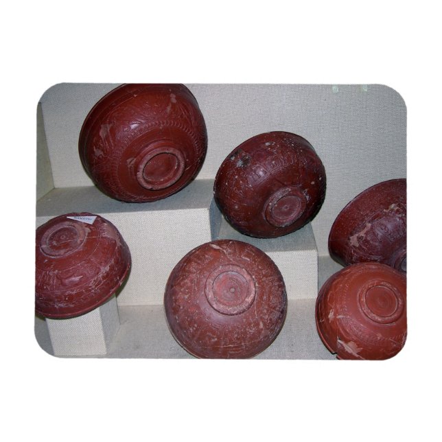 Imán Cubos de dragón, c.150 a.C. (cerámica) (Horizontal)