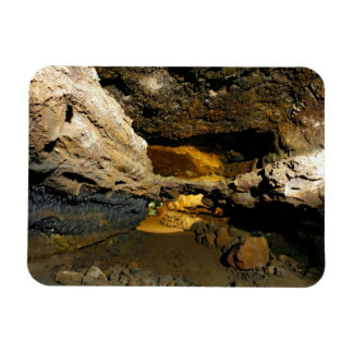 Imán Cueva de tubo de lava