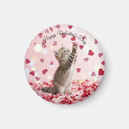 Imán Cute Kitten Catching Valentine Heart Petals