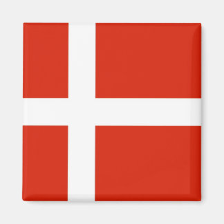 Imán Dannebrog; La bandera oficial de Dinamarca
