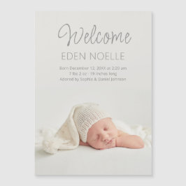 Imán de anuncio de nacimiento de escritura moderna