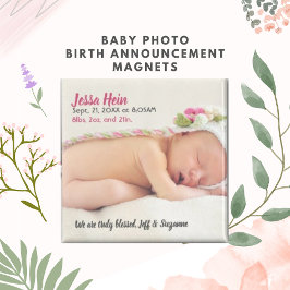 Imán de anuncio de nacimiento de foto de niña bebé
