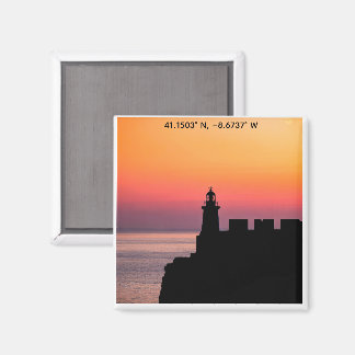 Imán de Coordenadas de Faro de Atardecer en Portug