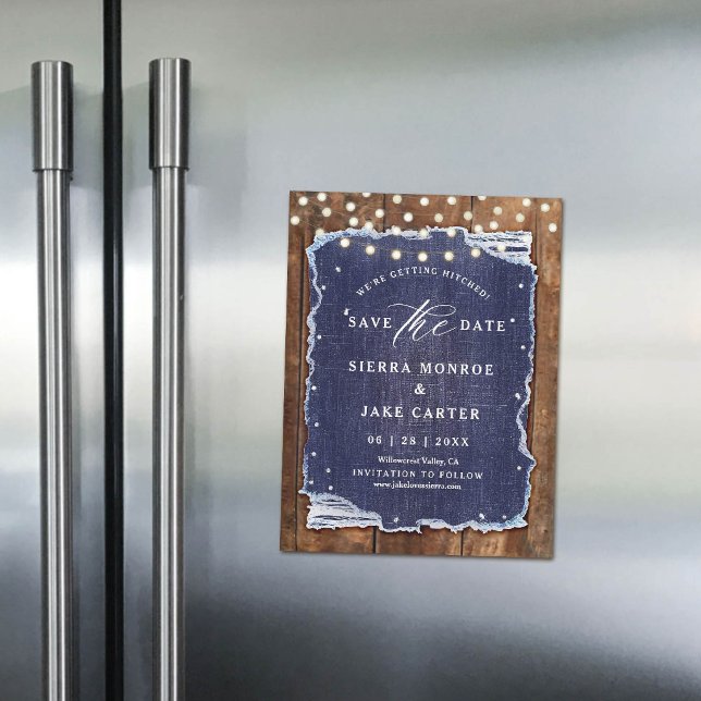 Imán de Fecha de Boda Rústica Madera Ripped Denim (magnet wedding save the date rustic wood ripped denim string lights blue white calligraphy chic )