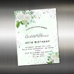 Imán de invitación a la vegetación floral de plata<br><div class="desc">Un imán de invitación moderno, elegante y glamoroso para la fiesta de cumpleaños número 40 (o cualquier edad) de una mujer. Un fondo verde de color agua con un polvo falso purpurina plateado y flores y vegetación blancas. El nombre está escrito con un guión moderno de estilo con letras de...</div>