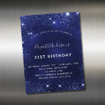 imán de invitación de cumpleaños de purpurina azul<br><div class="desc">Un imán de invitación moderno,  elegante y glamuroso para una fiesta de cumpleaños número 21 (o cualquier edad). Un fondo azul marino,  decorado con un polvo falso purpurina. El color azul es desigual. Personalice y agregue su nombre y detalles del fiesta.</div>