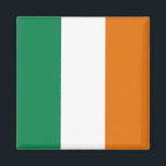 Imán de la Bandera de Irlanda<br><div class="desc">Imán decorativo con la bandera de Irlanda - Personalizar: ajusta imágenes; agrega un nombre/lema para regalos personales; agrega un logo de empresa/club para artículos promocionales © 2008 FlagAndMap.</div>