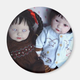 Imán de las muñecas del bebé del vampiro
