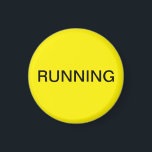 Imán de lavavajillas amarillo en marcha<br><div class="desc">Mínimo "corriendo" imán de cocina para lavavajillas con fondo amarillo que le ayuda con la organización de la cocina. Personalizar con su texto.</div>