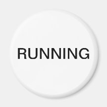 Imán de lavavajillas blanco mínimo en funcionamien