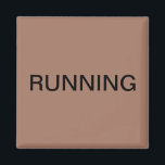 Imán de lavavajillas con mousse de mocha en marcha<br><div class="desc">Mínimo "corriendo" imán de cocina con lavavajillas con fondo de mousse mocha que le ayuda con la organización de la cocina. Personalizar con su texto.</div>