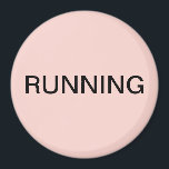 Imán de lavavajillas rosado en marcha<br><div class="desc">Mínimo "corriendo" imán de cocina para lavavajillas con fondo rosa rubor que le ayuda con la organización de la cocina. Personalizar con su texto.</div>