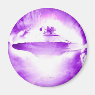 Imán de llegada púrpura de OVNI