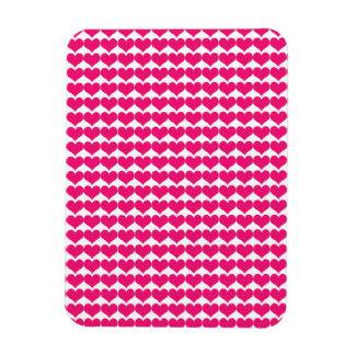 Imán de patrón de corazones recortados rosados