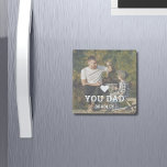 Imán De Piedra Cortar el amor al corazón por tus nombres de fotos<br><div class="desc">Cute HEART LOVE YOU DAD Photo Names Magnet presenta su foto favorita con el texto "(corazón de amor) you Dad" en un alfabeto blanco moderno con sus nombres debajo. Personalice editando el texto en el cuadro de texto proporcionado y agregando su propia imagen. Perfecto para Navidades, cumpleaños y regalos del...</div>