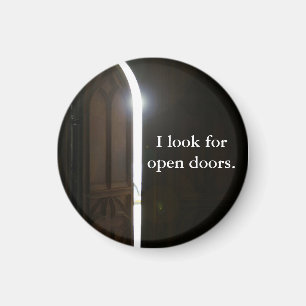 Imán de puertas abiertas