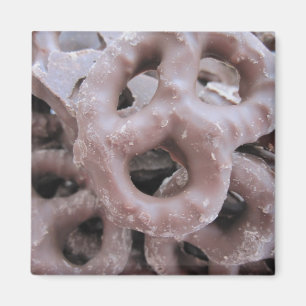 Imán del pretzel del chocolate