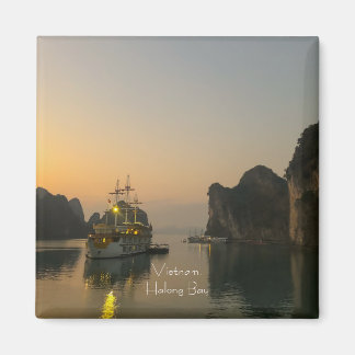 Imán Deliciosa puesta de sol en Halong Bay Vietnam Fund
