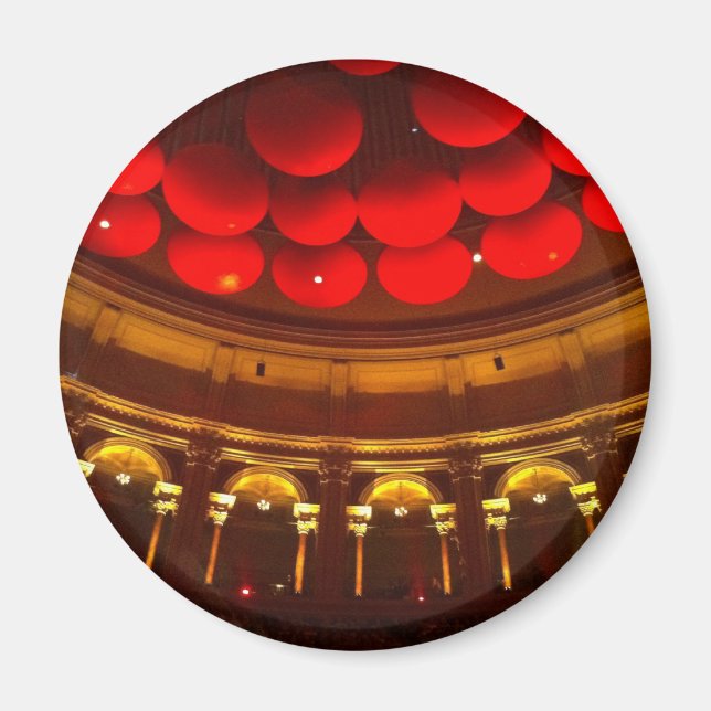 Imán Dentro del Royal Albert Hall (Frente)