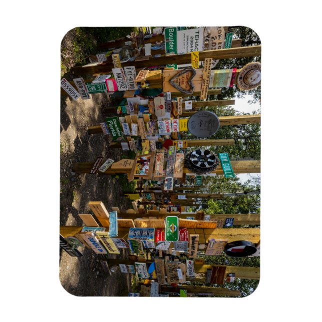 Imán Der Sign Post Forest in Kanada Magnet (Vertical)