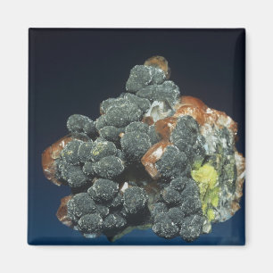 Imán Descloizite en la calcita