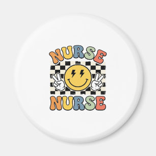 Imán Diseño de camisa a cuadros sonriente de enfermera 