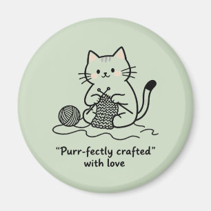 Imán Diseño gráfico de gatito adorable tejiendo en verd
