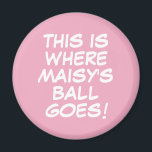 Imán Divertido mensaje Personalizado Pink Golf Ball Mar<br><div class="desc">Personaliza para crear un regalo de golf único. Diseñado por Thisisnotme©</div>
