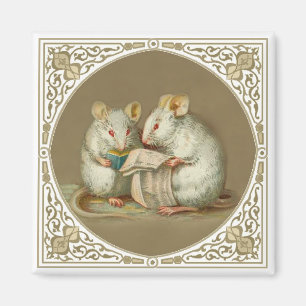 Imán Dos ratones blancos antropomorfos que leen el