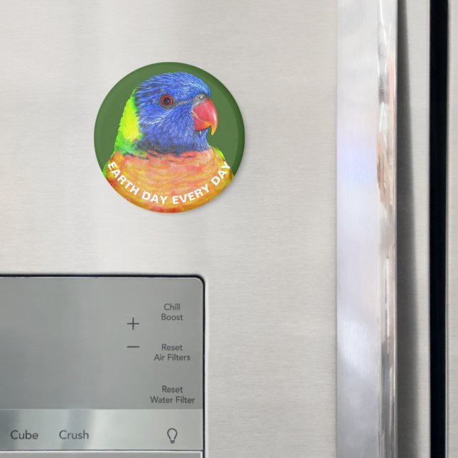 Imán Earth Day Every Day Rainbow Lorikeet Parrot Photo (In situ (nevera))