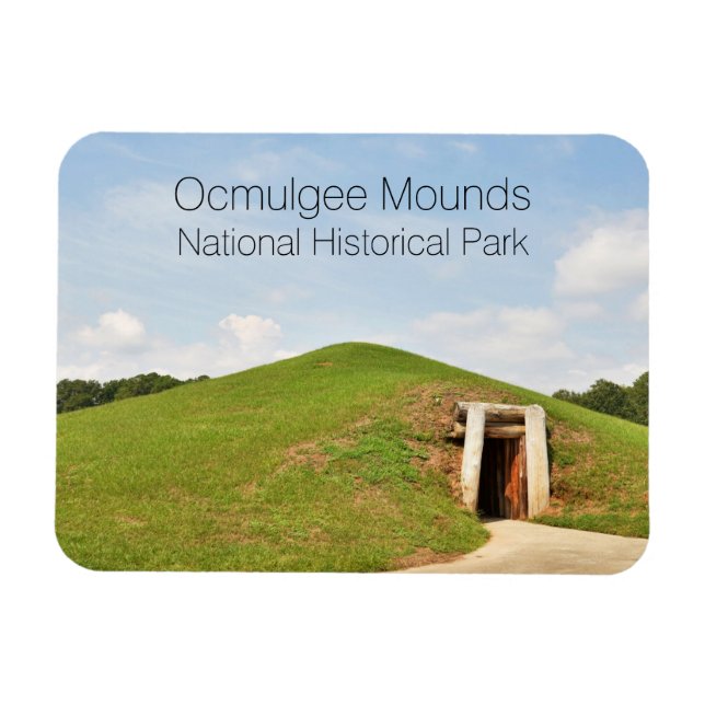 Imán Earth Lodge, Omulgee Mounds, Georgia (Horizontal)