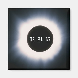 Imán Eclipse solar total en blanco y negro en agosto de