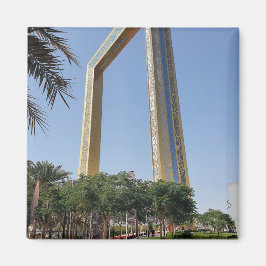 Imán Edificio Dubai Frame situado en el parque Zabeel 