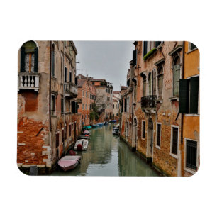 Imán Edificios a lo largo de los canales de Venecia