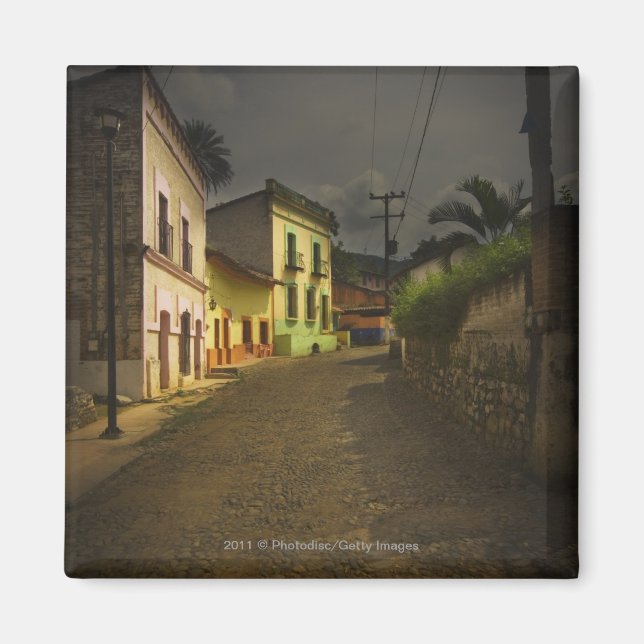 Imán Edificios adoquinados de carreteras y amarillos en (Frente)