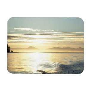 Imán EE. UU., Alaska, sureste cerca de Ketchikan, puest