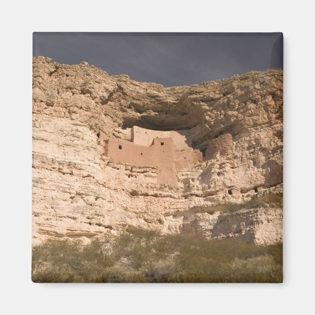 Imán EE. UU., Arizona, Camp Verde: Castillo de Montezum (Frente)