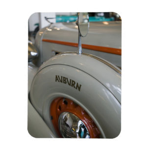 Imán EE. UU., Indiana, Auburn: Auburn, Cord, Duesenberg