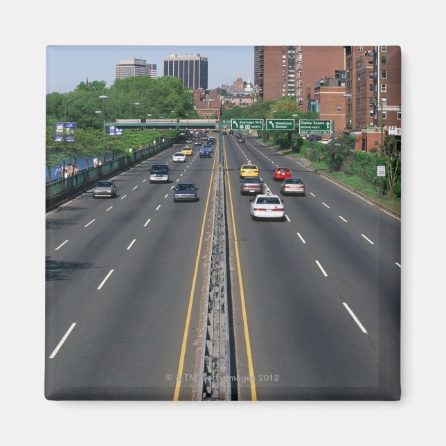 Imán EE.UU., Massachusetts, Boston, tráfico en Storrow (Frente)