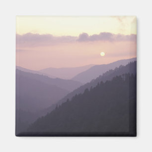 Imán EE. UU., Tennessee. Grandes Montañas Humeantes 2