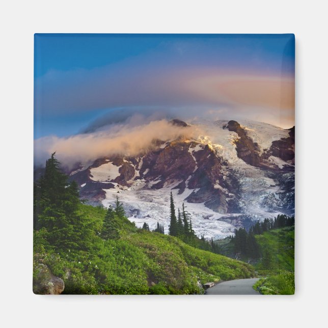 Imán EE. UU., Washington, Mt. Rainier. Sol de mañana (Frente)